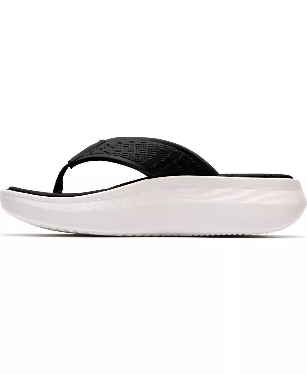 Clarks Women's Solevana Post Round Toe Sandals