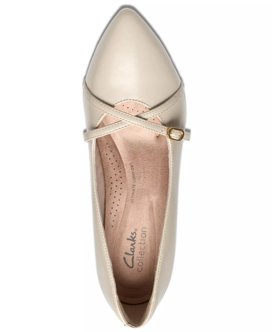 Clarks Women's Kepley Star Kitten Heel Dress Pumps