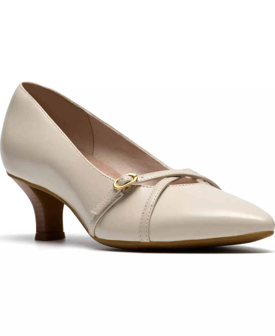 Clarks Women's Kepley Star Kitten Heel Dress Pumps