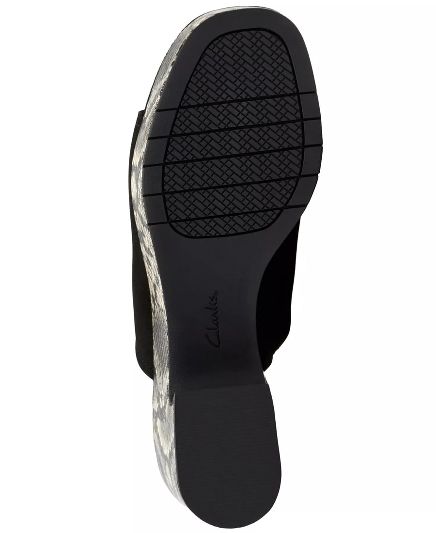 Clarks Collection Women's Nerisa Vine Wedge Sandals