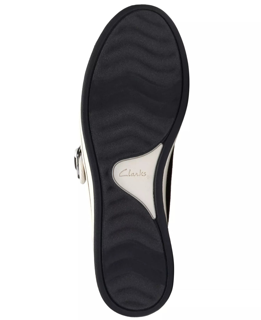 Clarks Women's Breeze Janey Round Toe Flats