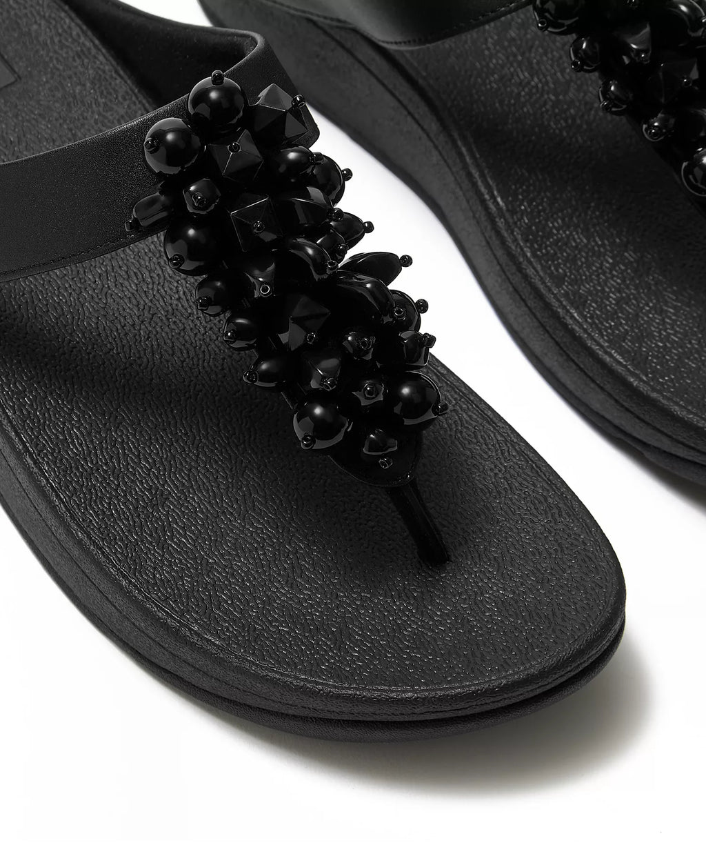 FitFlop Women's Fino Bead Cluster Toe Post Slip-On Sandals