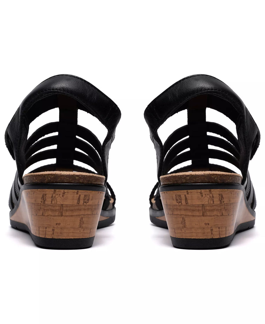 Clarks Women's Kacha Step Round Toe Sandals