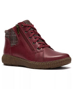 Clarks Women's Caroline Fiana Round Toe Booties