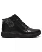 Clarks Women's Caroline Fiana Round Toe Booties