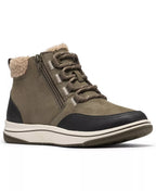 Clarks Women's Breeze Moss Zipper Booties
