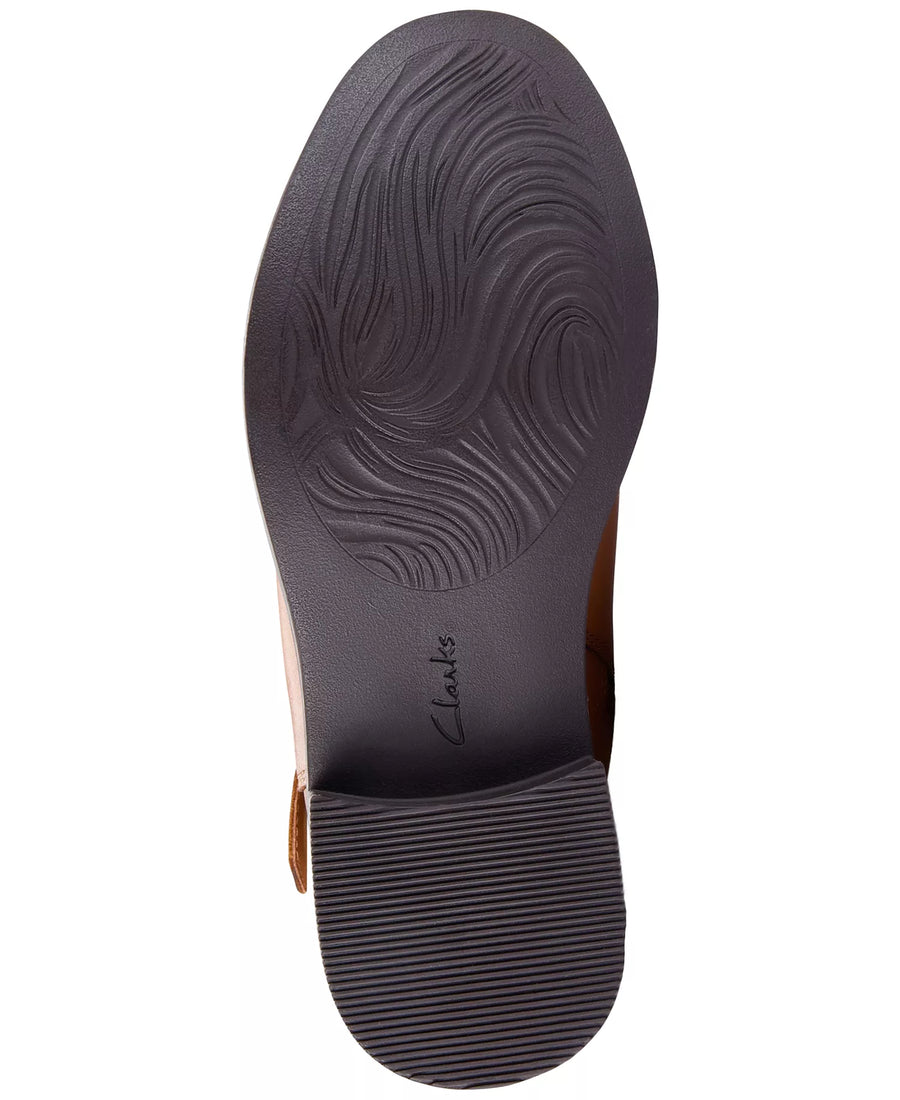 Clarks Women's Maye Beth Round Toe Booties
