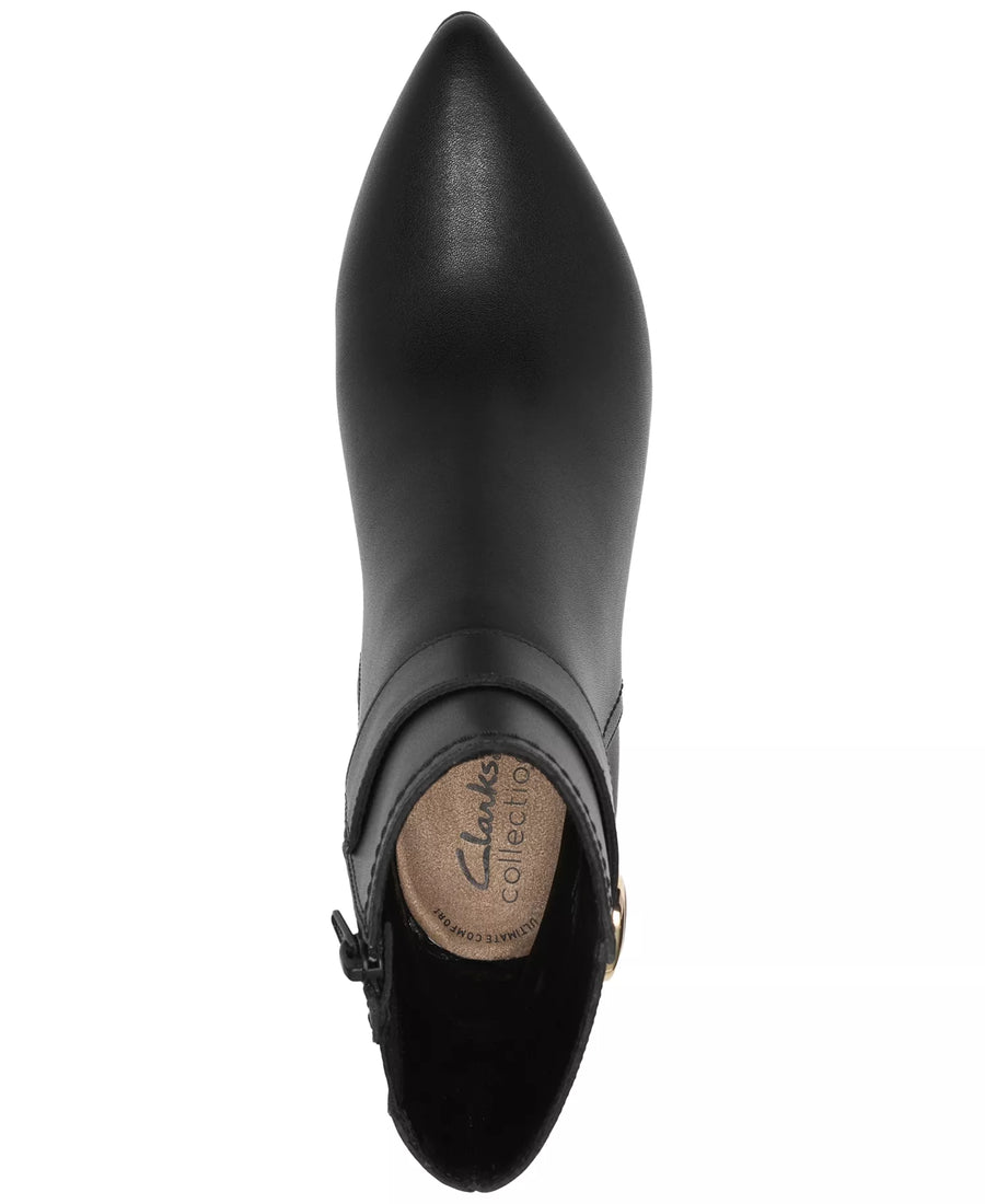 Clarks Women's Tammitha Nora pointed Toe Booties