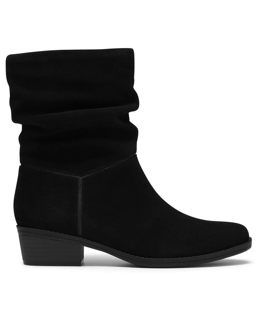 Clarks Women's Danyelle Ruby Round Toe Booties