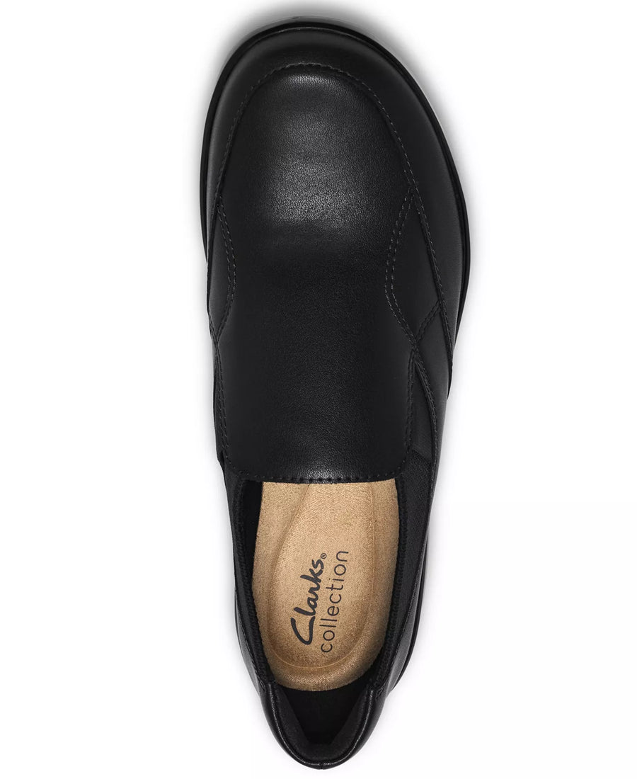 Clarks Women's Kaetlyn Mae Leather Round Toe Flats