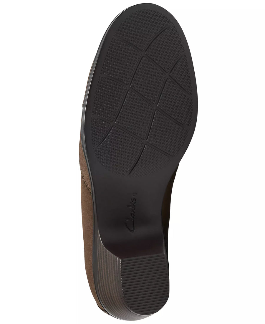 Clarks Women's Emily2 Vine Round Toe Block Heel Ruched Shooties