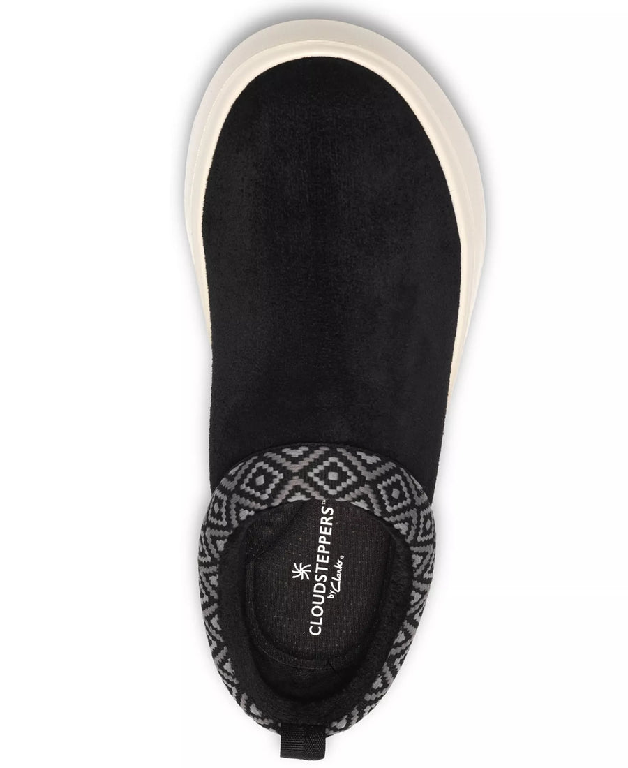 Clarks Women's Solevana Vibe Cloud Stepper Platform Round Toe Booties