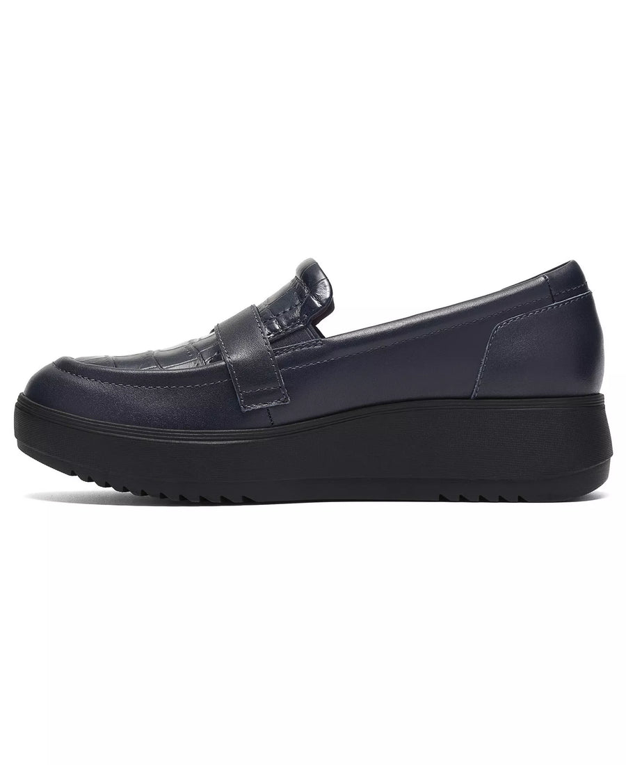 Clarks Women's Zylah Vine Platform Round Toe Loafers