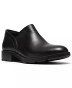 Clarks Women's Adalynn Bay Leather Round Toe Lug-Sole Shooties