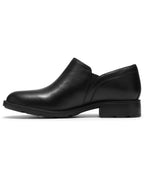 Clarks Women's Adalynn Bay Leather Round Toe Lug-Sole Shooties