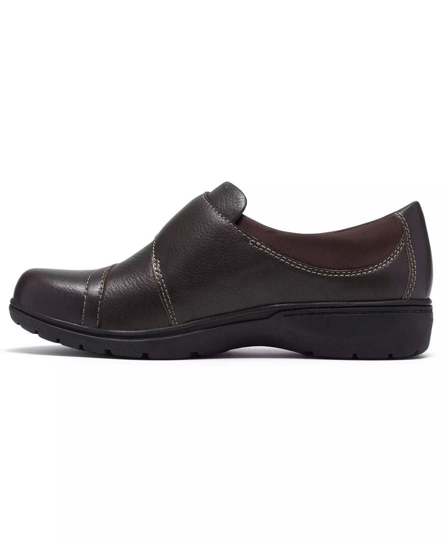 Clarks Women's Carleigh Lily Leather Round Toe Flats