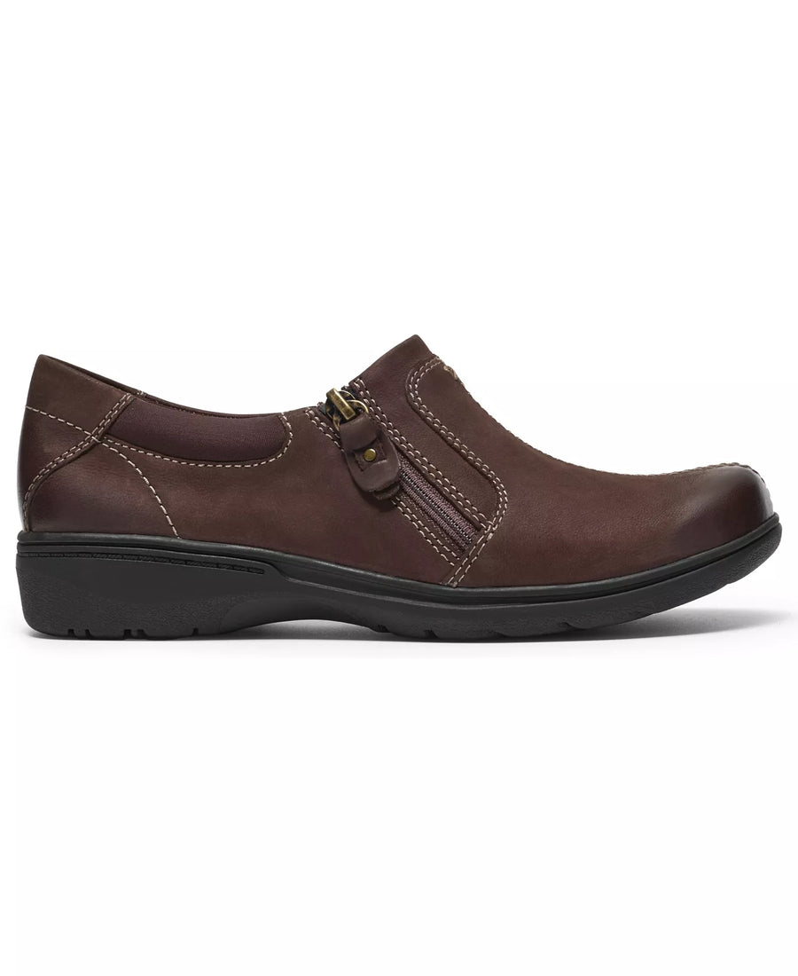 Clarks Women's Carleigh Ease Nubuck Round Toe Flats