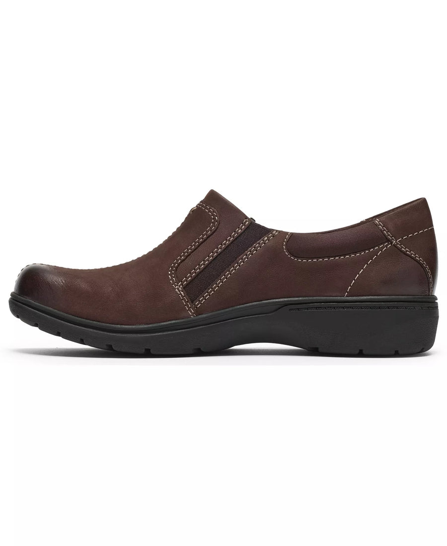 Clarks Women's Carleigh Ease Nubuck Round Toe Flats