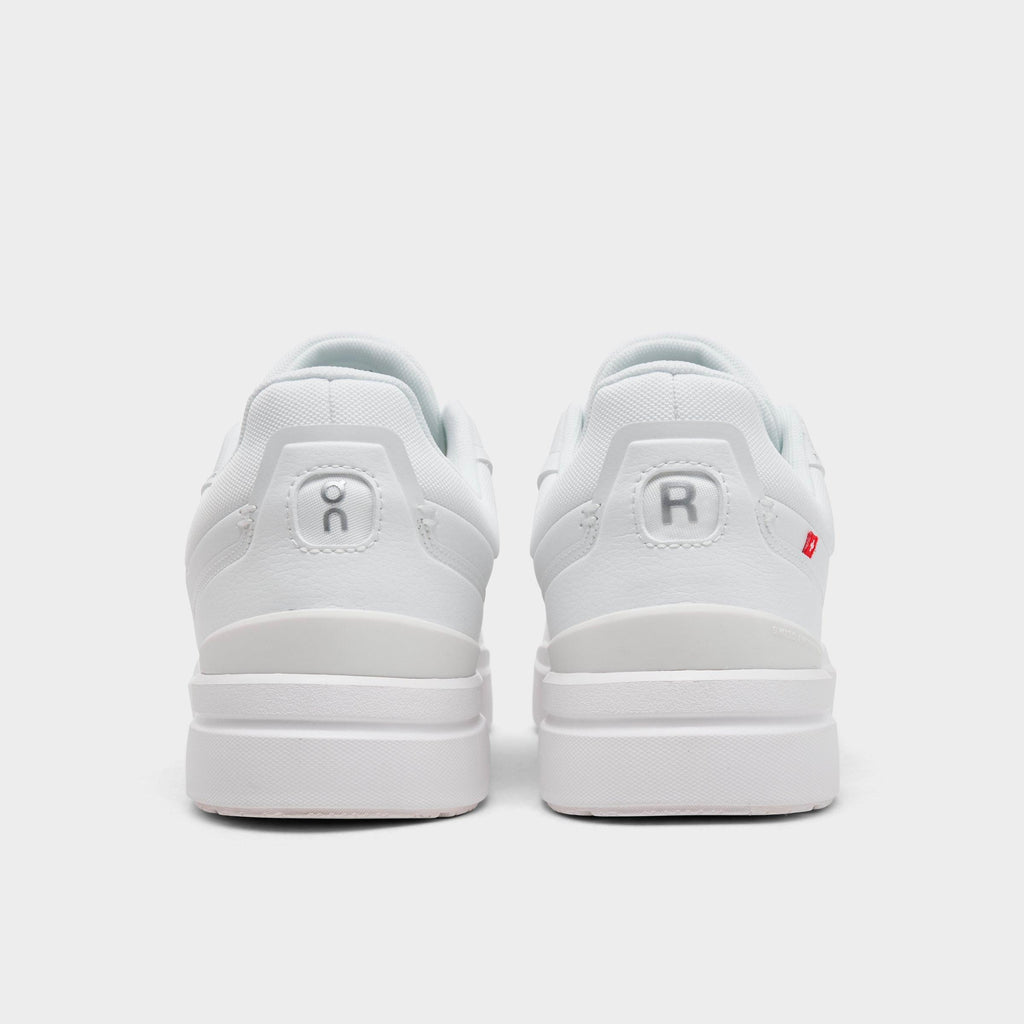 Men's On THE ROGER Advantage Casual Shoes