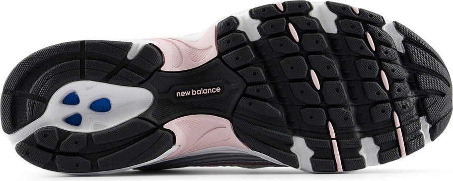 New Balance Gender Inclusive 530 Sneaker - Men's