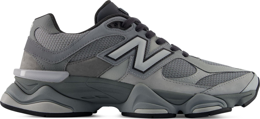 New Balance Gender Inclusive 9060 Sneaker - Men's