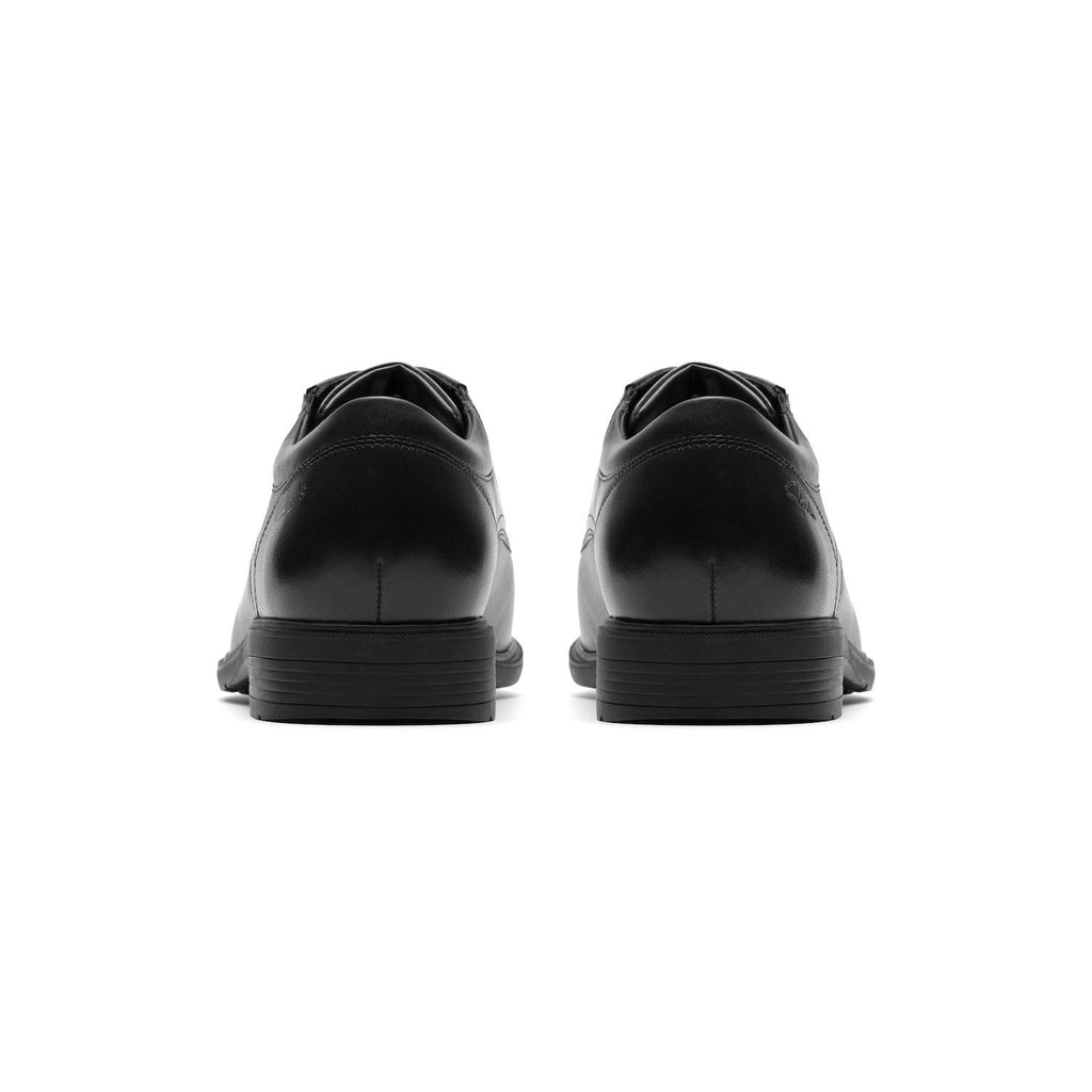 Clarks Steadwell Cap Men's Leather Dress Shoes