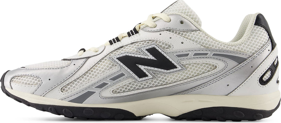 New Balance Gender Inclusive 204L Sneaker - Men's