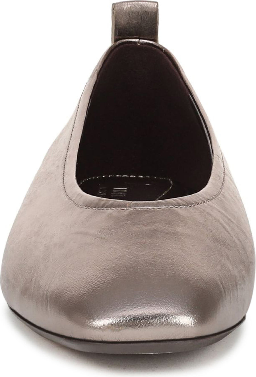 27 Edit Naturalizer Carla Flat - Women's