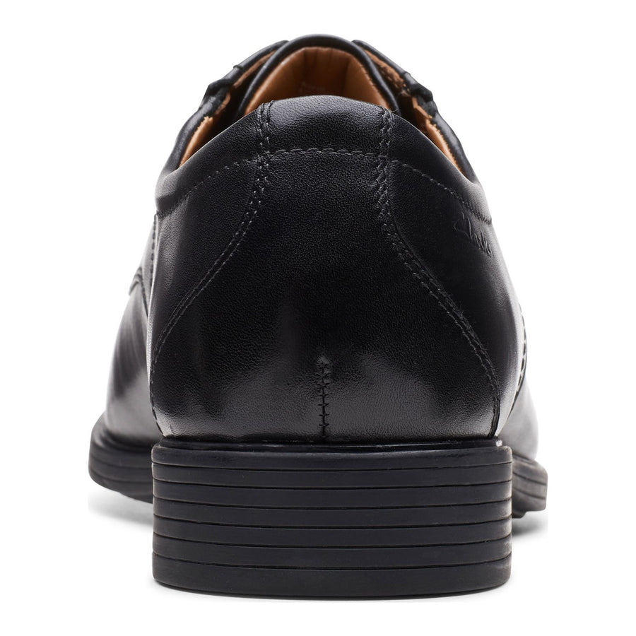 Clarks Whiddon Pace Men's Leather Oxford Shoes