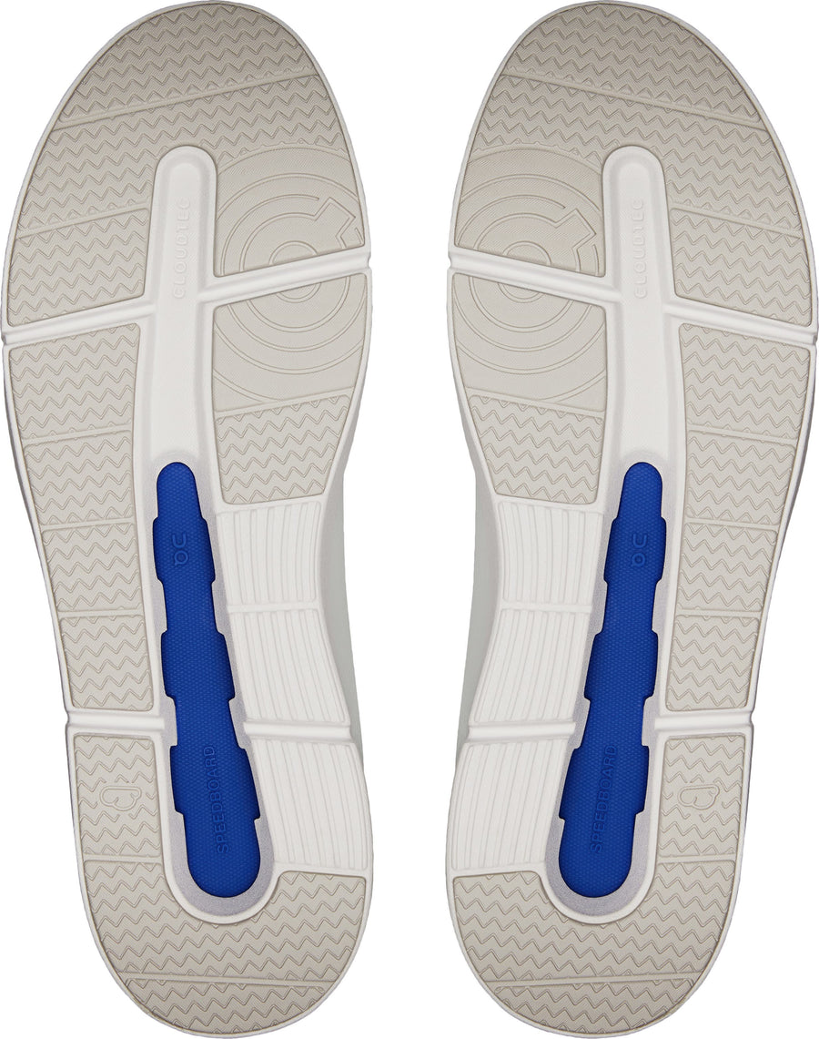 On THE ROGER Advantage Tennis Sneaker - Men's