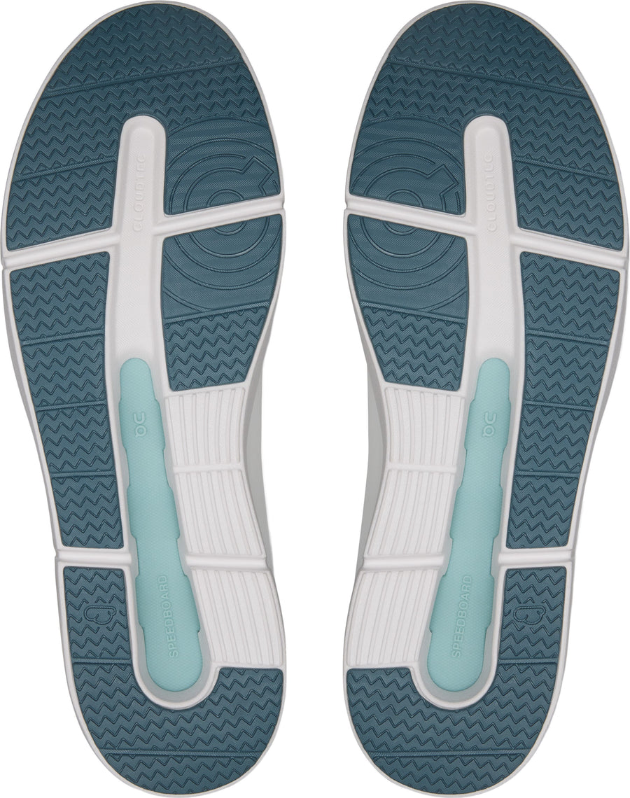 On THE ROGER Advantage Tennis Sneaker - Men's