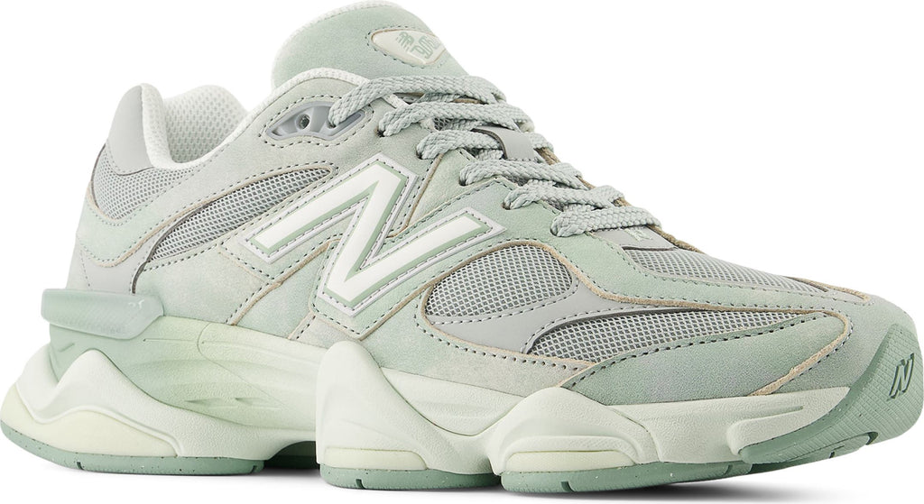 New Balance Gender Inclusive 9060 Sneaker - Men's