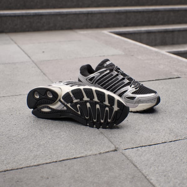 Men's Adidas Adistar Control 5 Shoes
