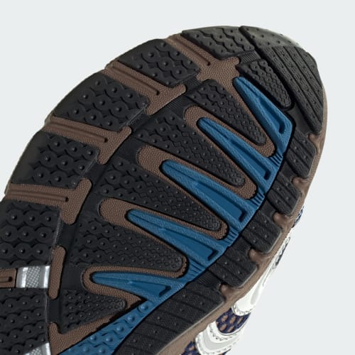 Women's Adidas Adistar Control 5 Shoes