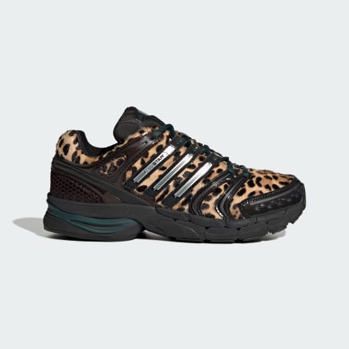 Women's Adidas Adistar Control 5 Shoes