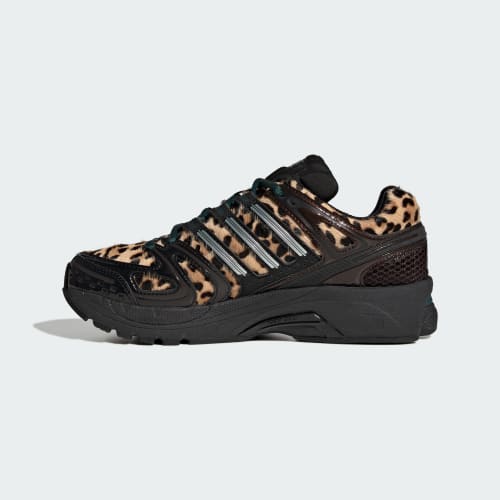 Women's Adidas Adistar Control 5 Shoes