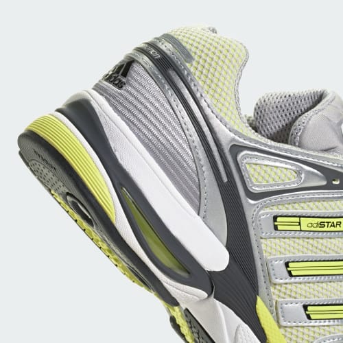 Men's Adidas Adistar Control 5 Shoes
