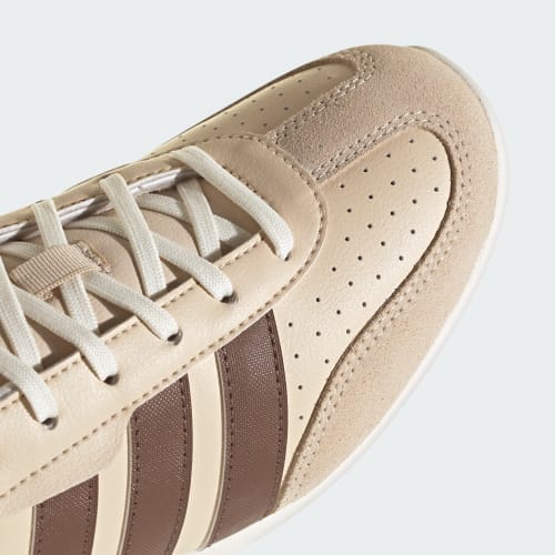 Women's Adidas Barreda Lo Shoes