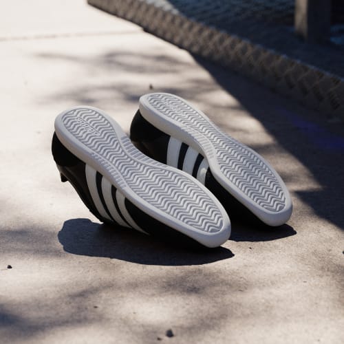Women's Adidas Barreda Lo Shoes