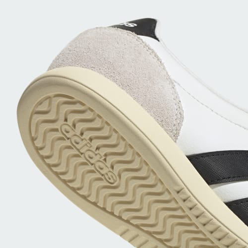 Women's Adidas Barreda Lo Shoes