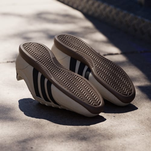 Women's Adidas Barreda Lo Shoes
