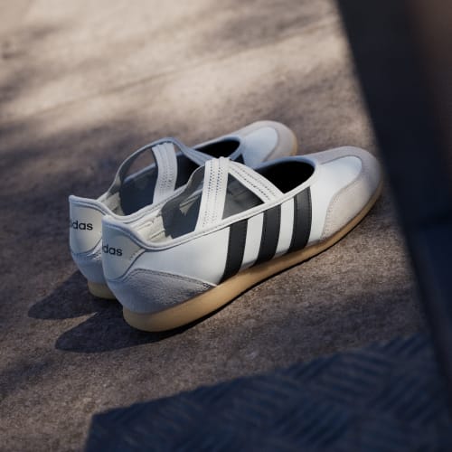 Women's Adidas Barreda Mary Jane Shoes