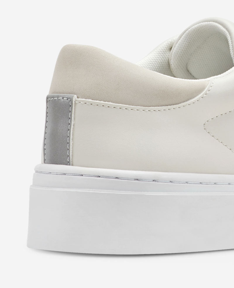 Kenneth Cole Nicco Sneakers Off White