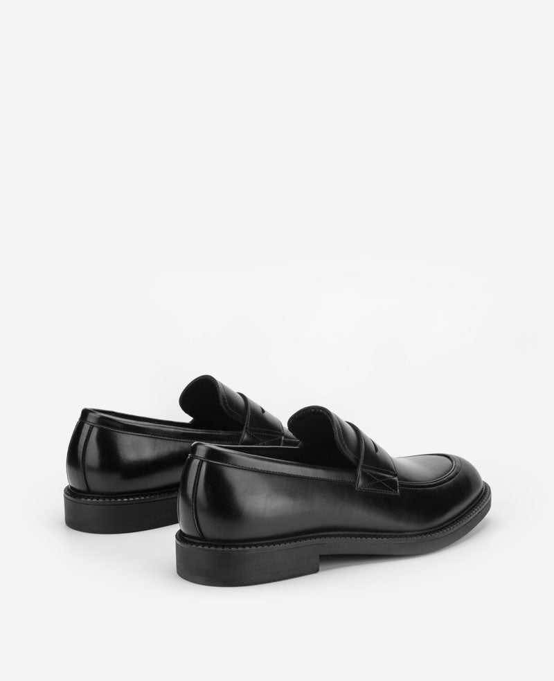 Kenneth Cole Reaction - Anthony Penny Loafers Black