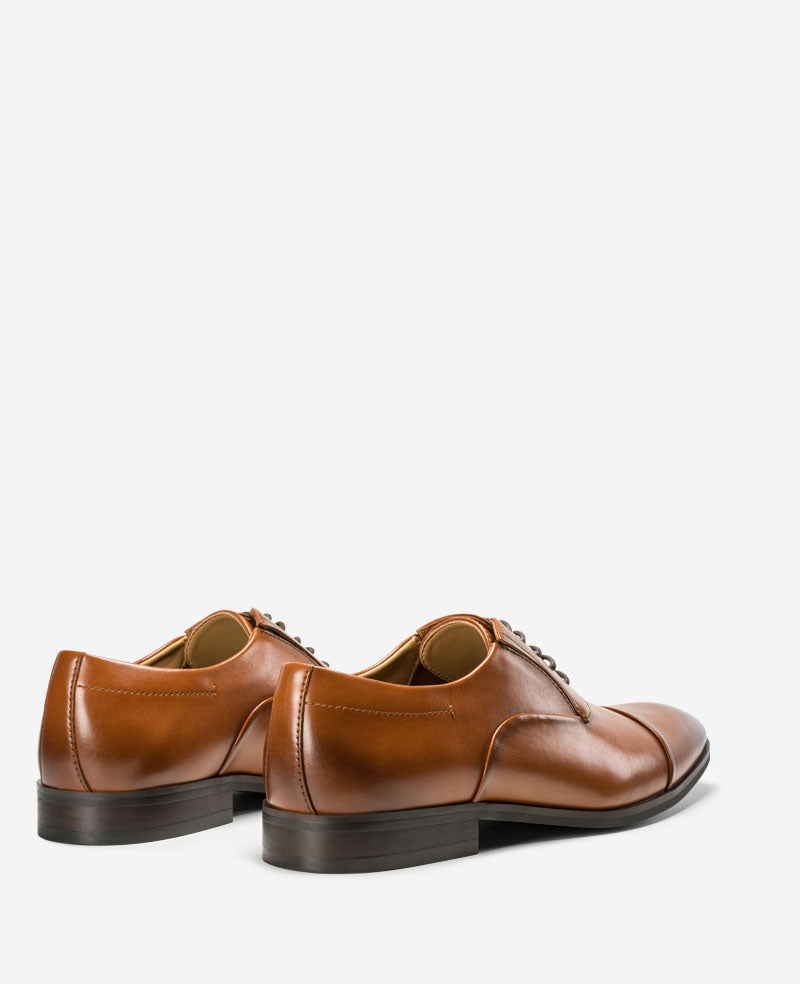 Kenneth Cole Reaction - Heath Cap Toe Lace Up Oxfords Cognac