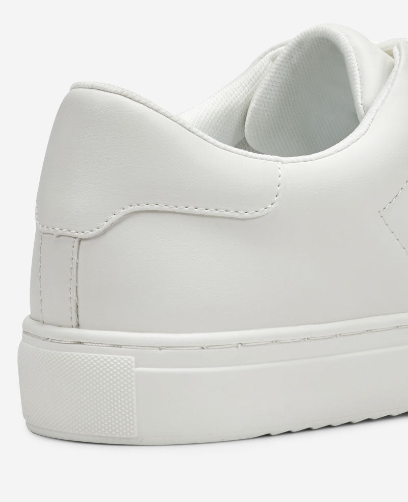 Kenneth Cole Reaction - Javon Sneakers Off White