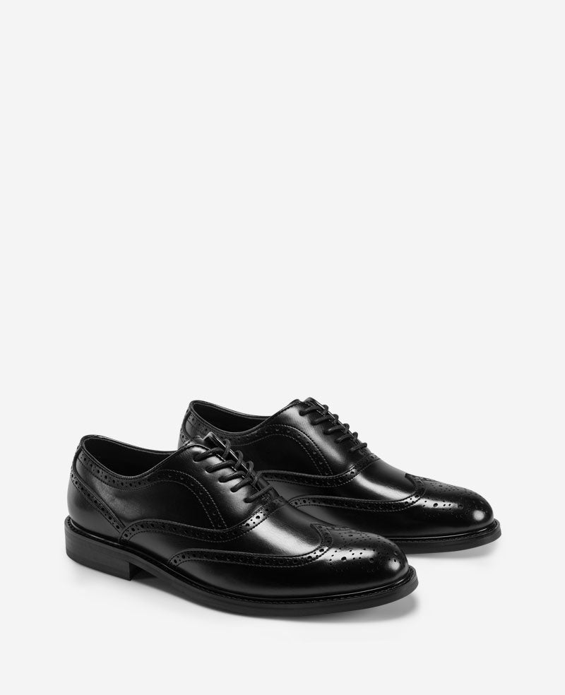 Kenneth Cole Reaction - Lance Wingtip Brogue Oxfords Black