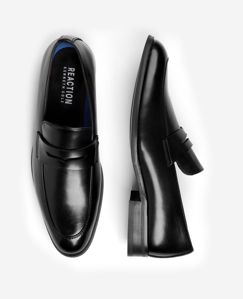 Kenneth Cole Reaction - Moore Penny Loafers Black