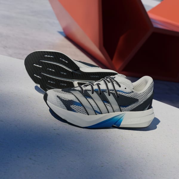 Men's Adidas Lightblaze Shoes