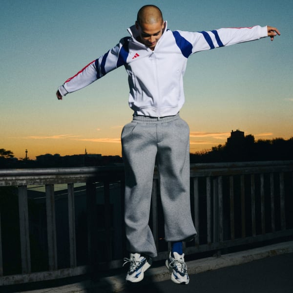 Men's Adidas Lightblaze Shoes